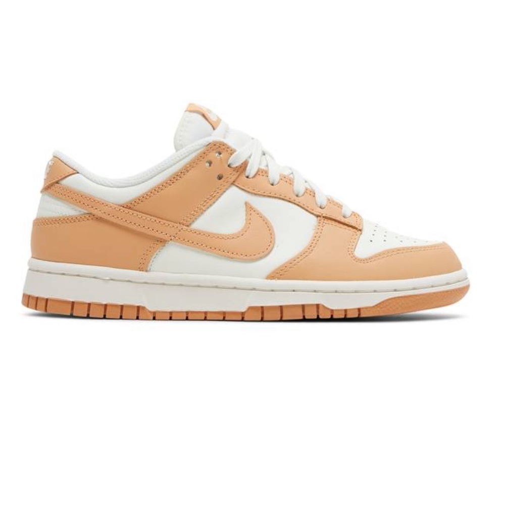 Size 7 Nike Dunk - Harvest Moon (color)